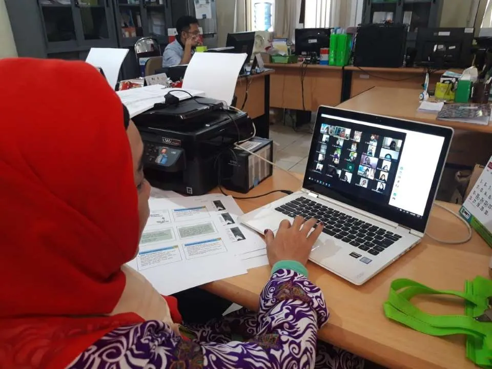 Learn Form Home menggunakaan Zoom Meeting oleh salah satu Dosen Poltekkes Kemenkes Banjarmasin
