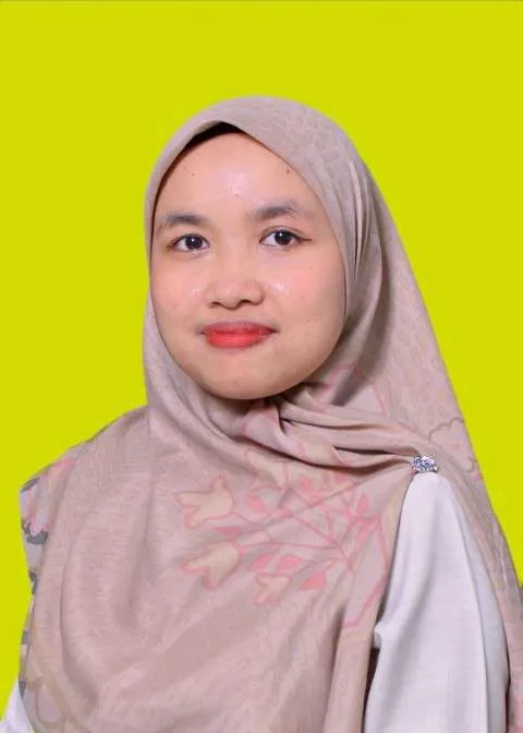 Ratna, S.Gz