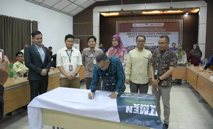 Poltekkes Kemenkes Banjarmasin Gelar Pelatihan Peningkatan Pelayanan Publik melalui Komunikasi Efektif